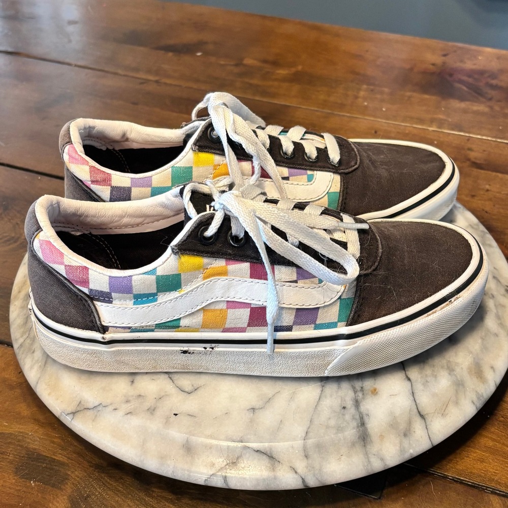 VANS Old Skool Rainbow Checkered Low Top Skate Shoes Women 6.5 UK 4 EUR 36.5